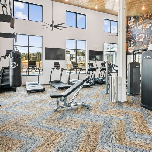 Cutting-edge amenities at your fingertips Cutting-edge amenities at your fingertips