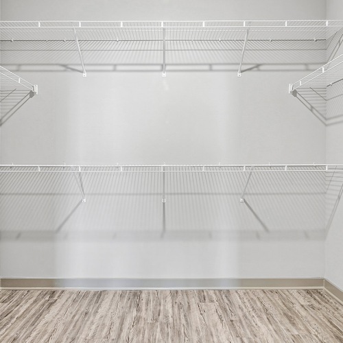 B1 - Walk-In Closet B1 - Walk-In Closet